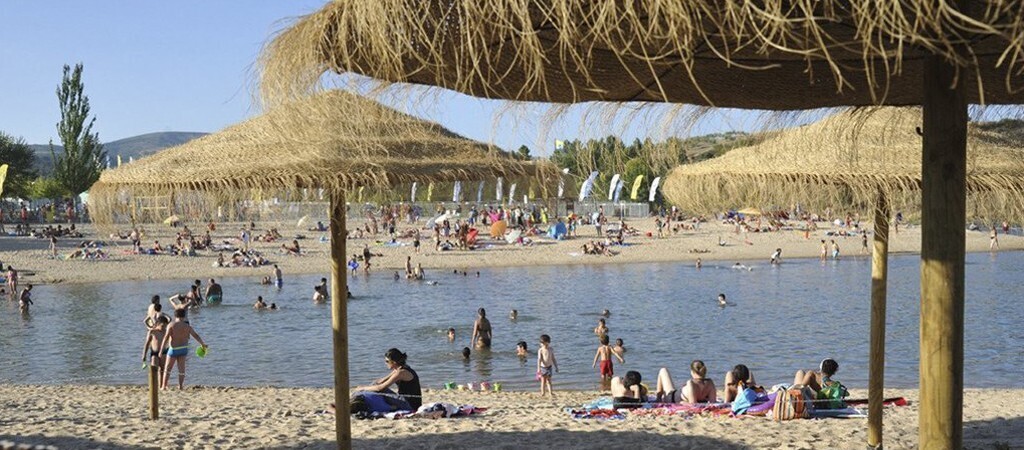 praia_da_ribeira_1_1024_2500